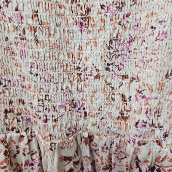 Isabel Maternity by Ingrid & Isabel Blouse Size S Woman's in floral print. - Picture 2 of 12